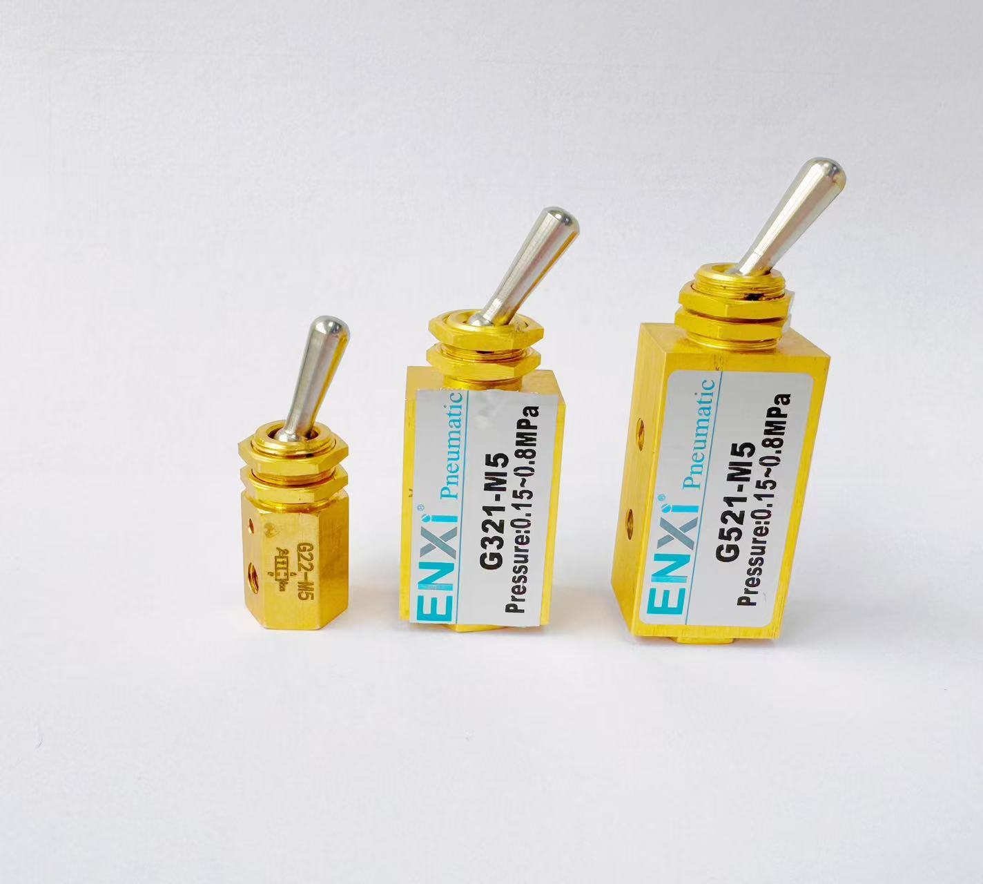Mini toggle Valves